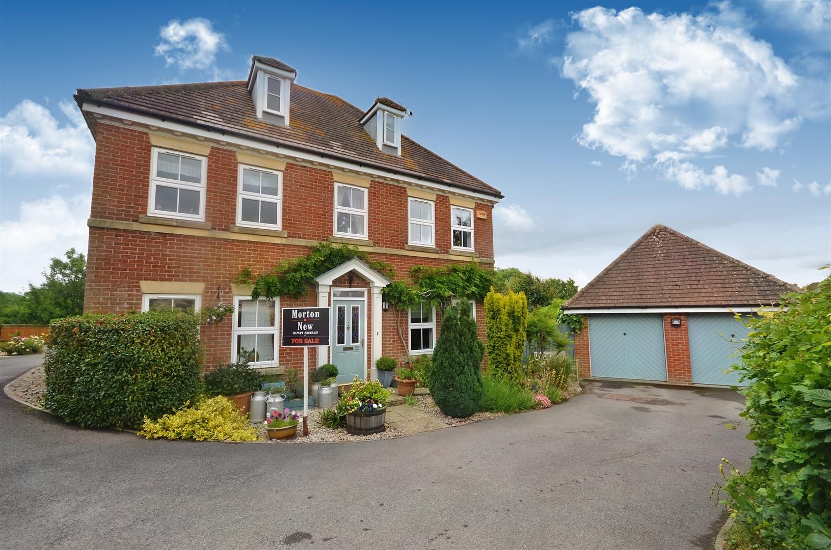 5 bed detached house for sale in King John Road, Gillingham SP8 Zoopla