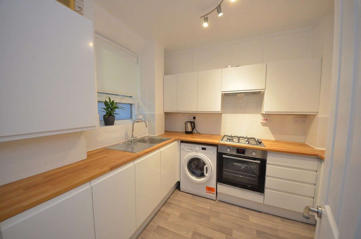 1 bed flat to rent in Curtis House, Morecambe Street, London SE17 Zoopla