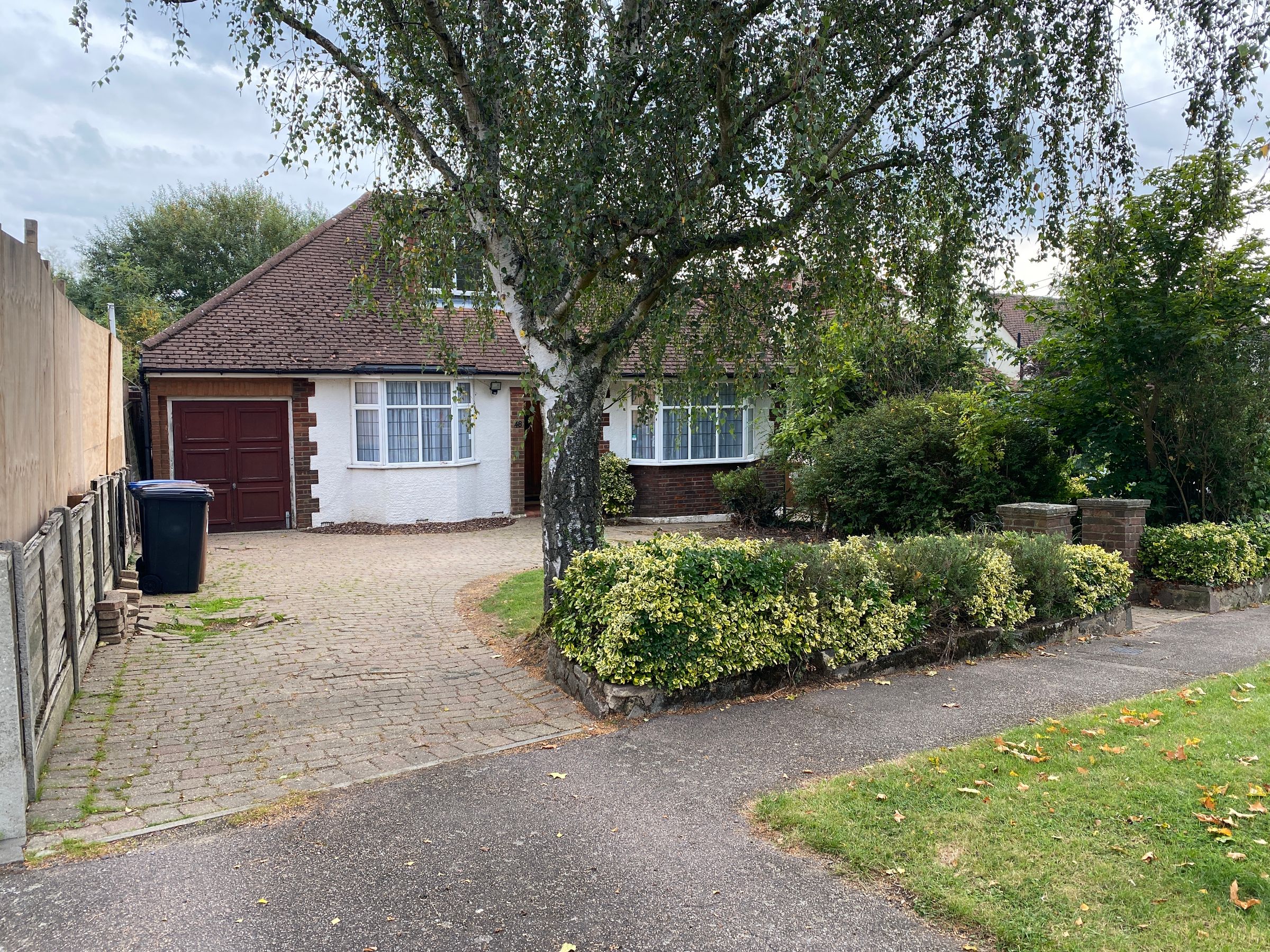 4 bed detached bungalow for sale in Plough Hill, Cuffley, Potters Bar EN6 Zoopla