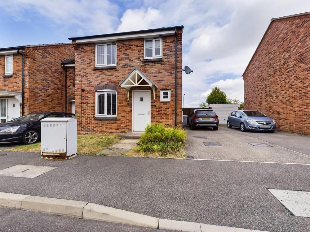 3 bed town house for sale in The Fields, Rainworth, Mansfield NG21 Zoopla