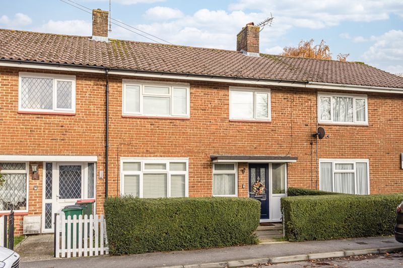 3 bed terraced house for sale in Lady Margaret Road, Ifield, Crawley