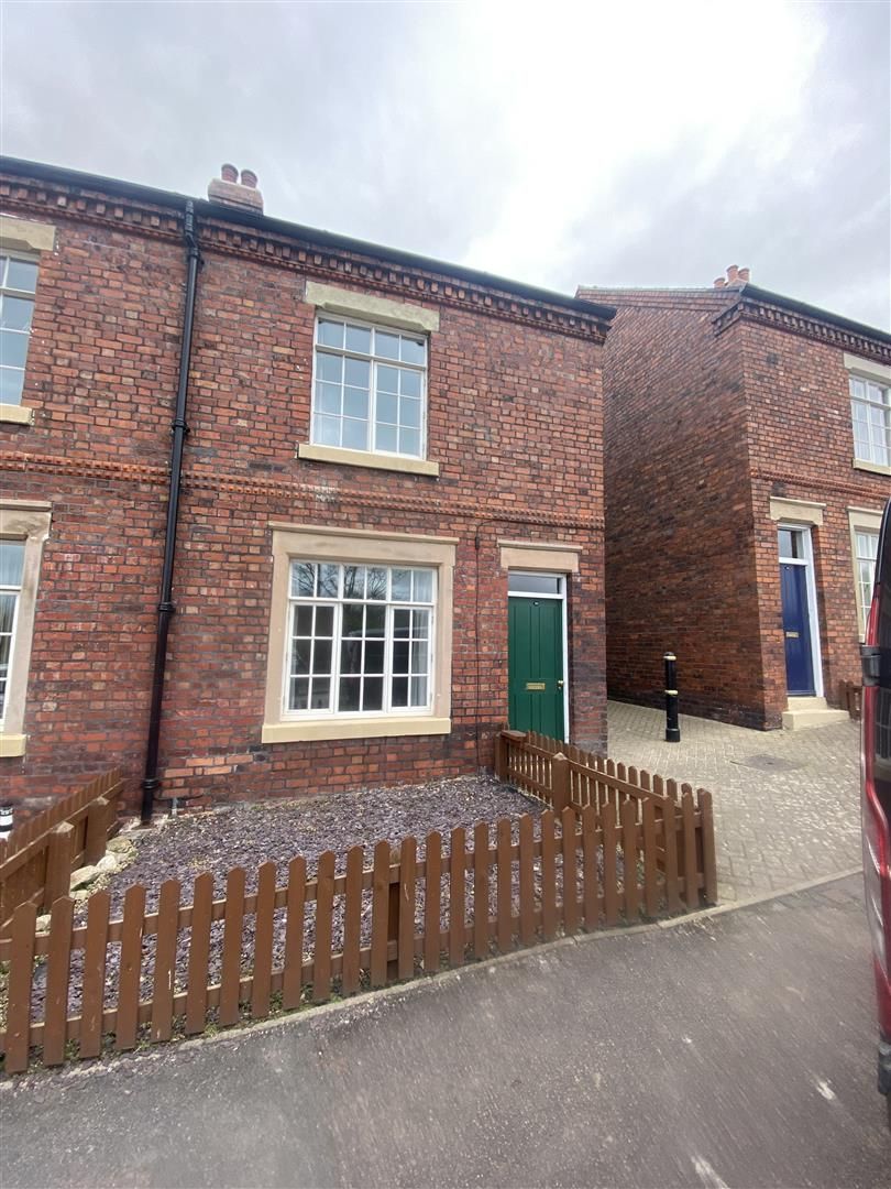 2 bed end terrace house to rent in New Bolsover, Bolsover, Chesterfield