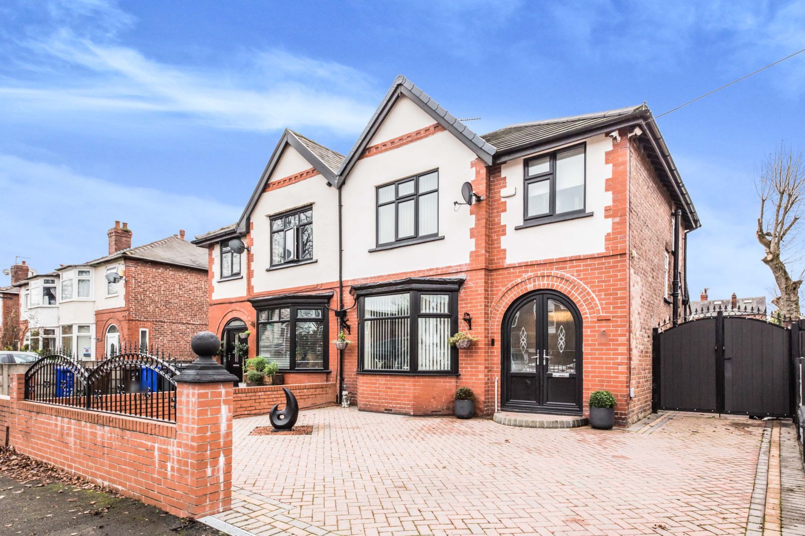 3 bed semidetached house for sale in Northfield Road, Manchester M40