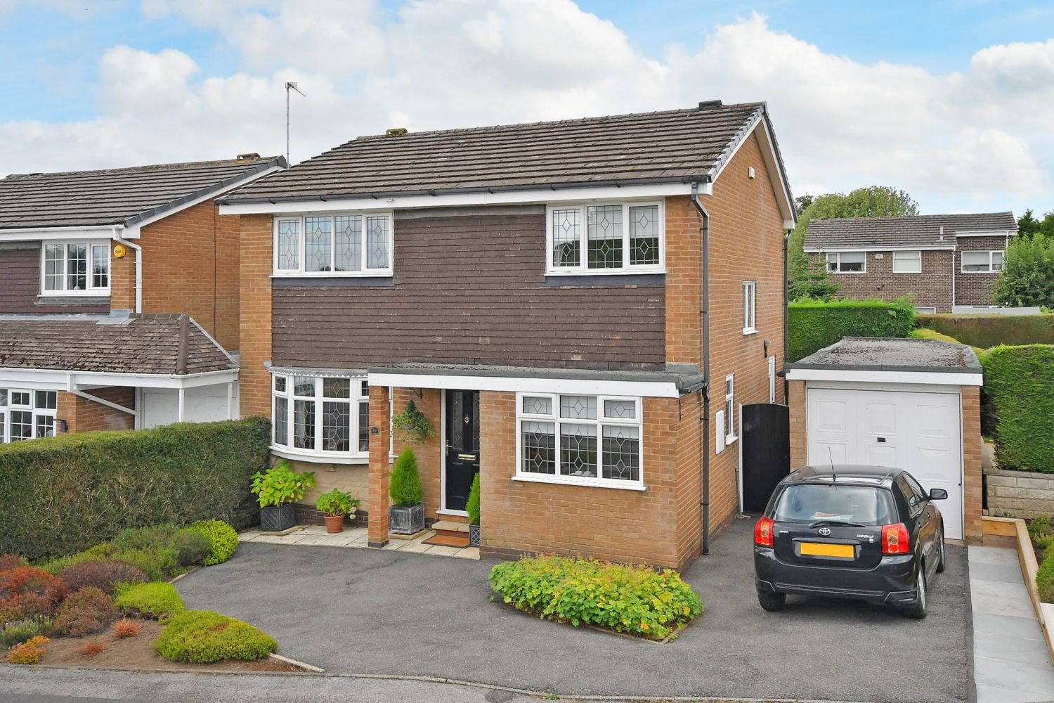 4 bed detached house for sale in Wentworth Road, Dronfield Woodhouse