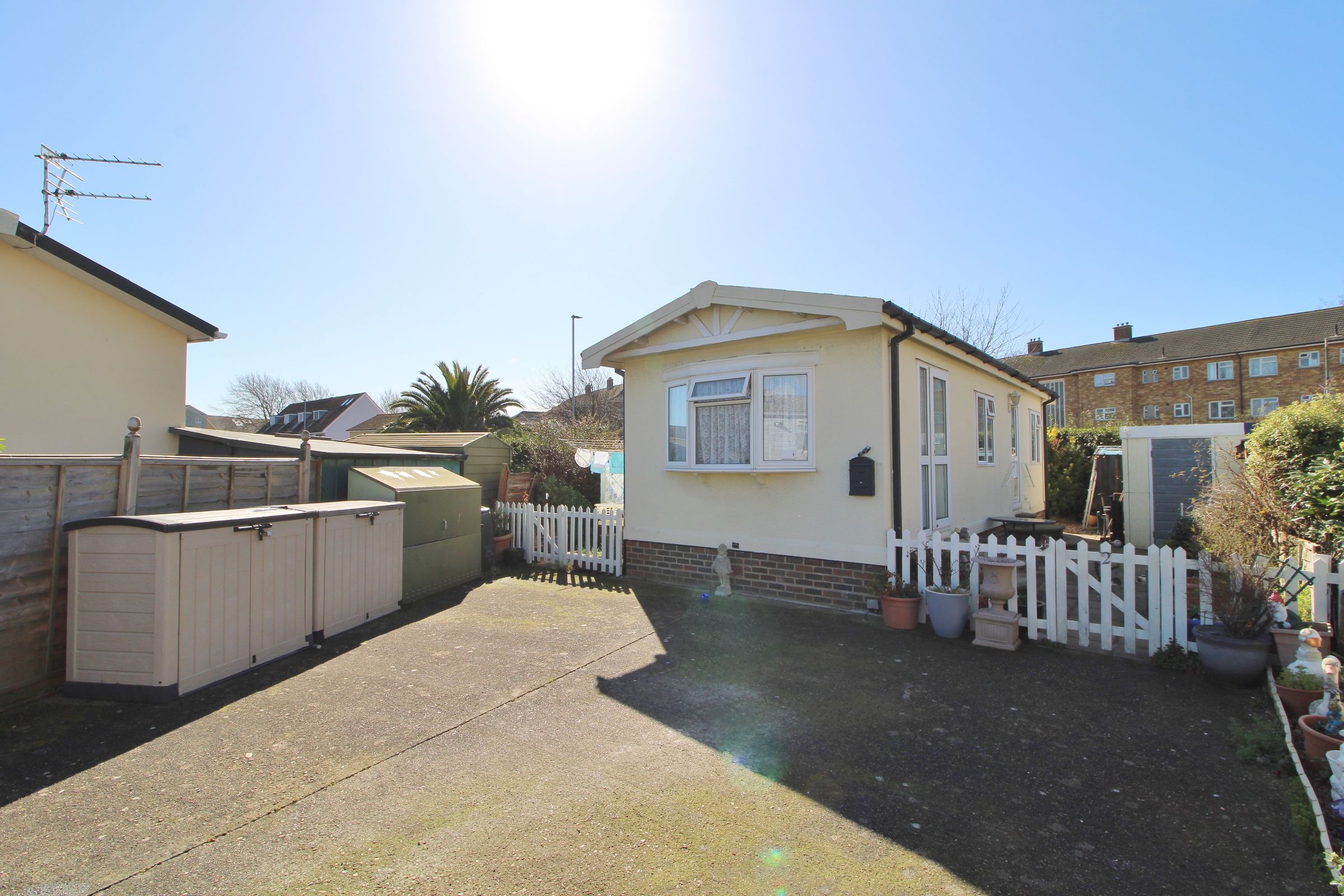 1 bed mobile/park home for sale in Henderson Park, Southsea PO4 Zoopla