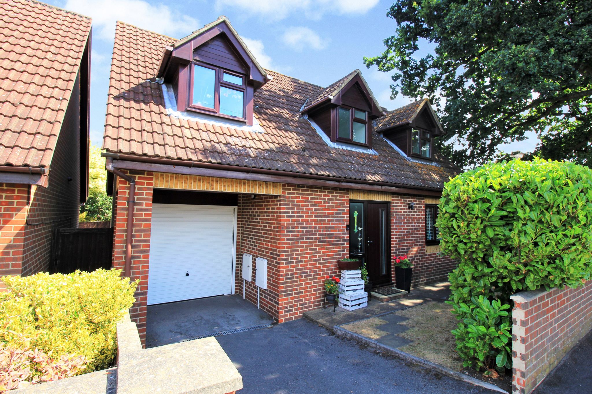 4 bed detached house for sale in South East Road, Southampton SO19 Zoopla