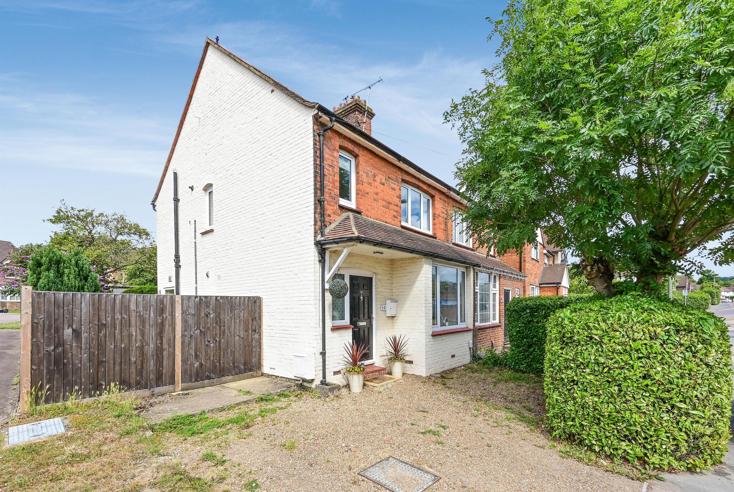 3 bed semidetached house for sale in Albury Road, Merstham RH1 Zoopla