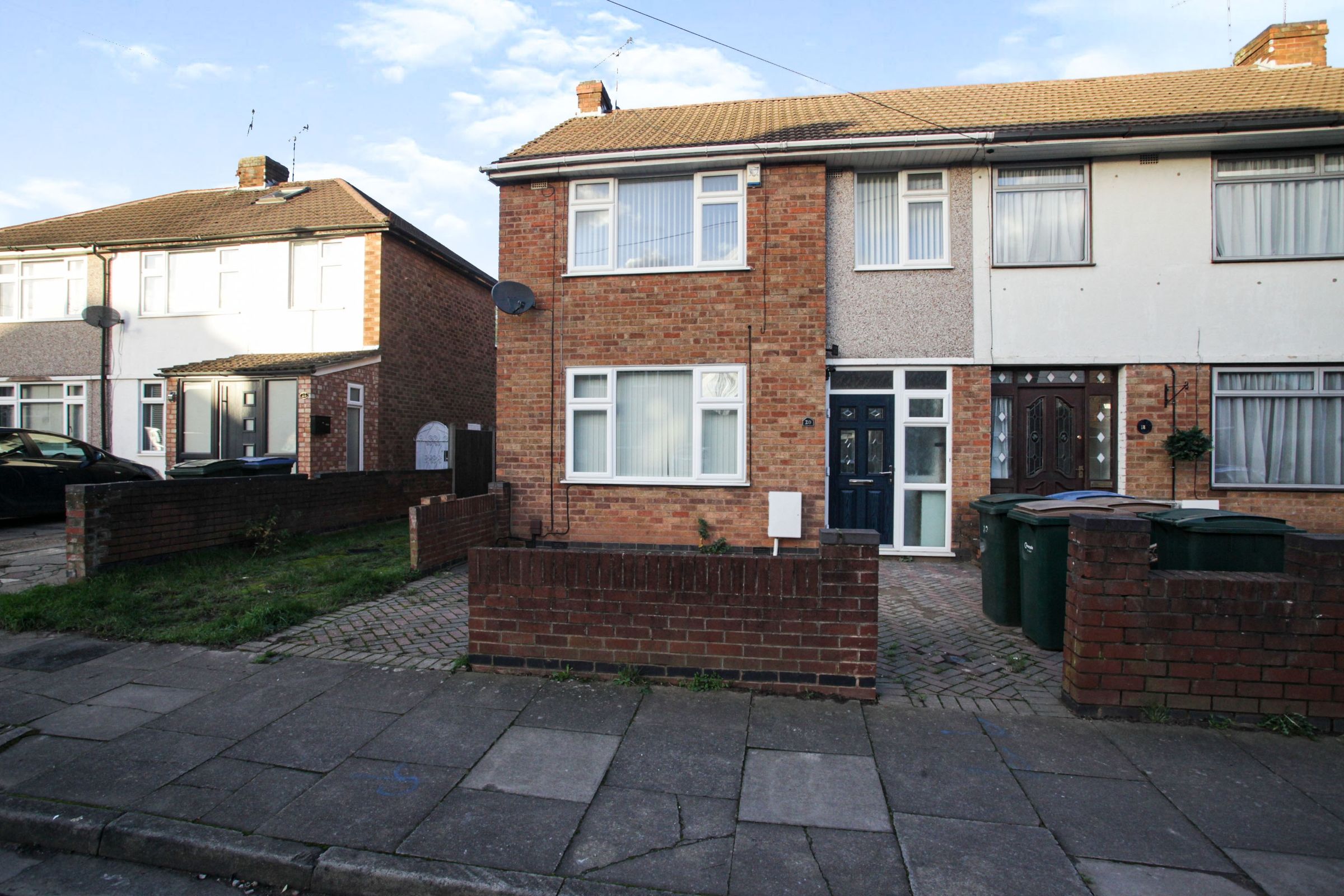 3 bed end terrace house for sale in Charlewood Road, Whitmore Park