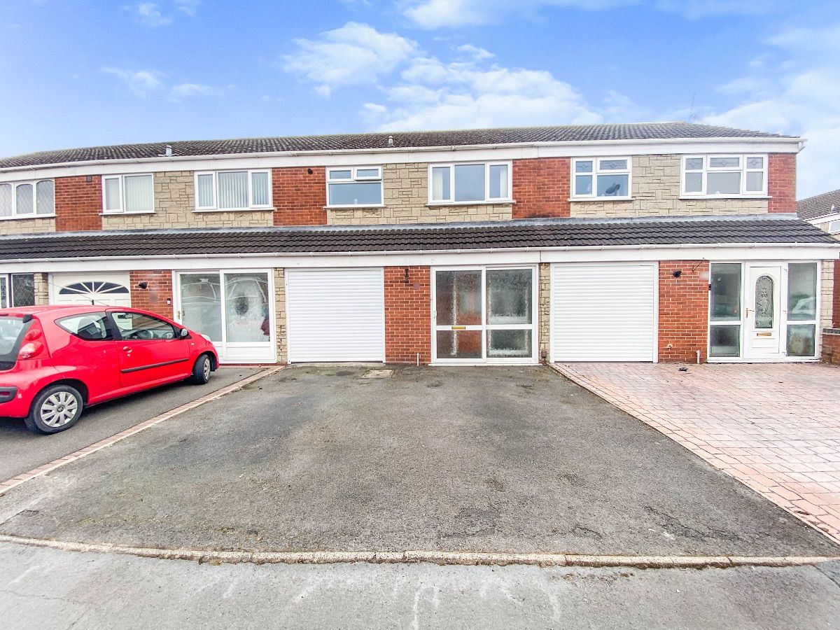 3 bed terraced house for sale in Cradley Park Road, Netherton, Dudley