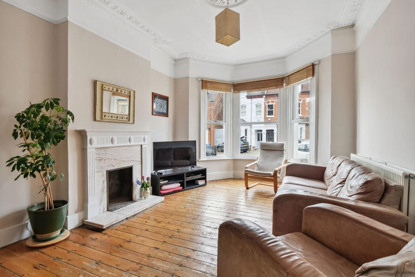3 bed property for sale in Stodart Road, Penge, London SE20 Zoopla