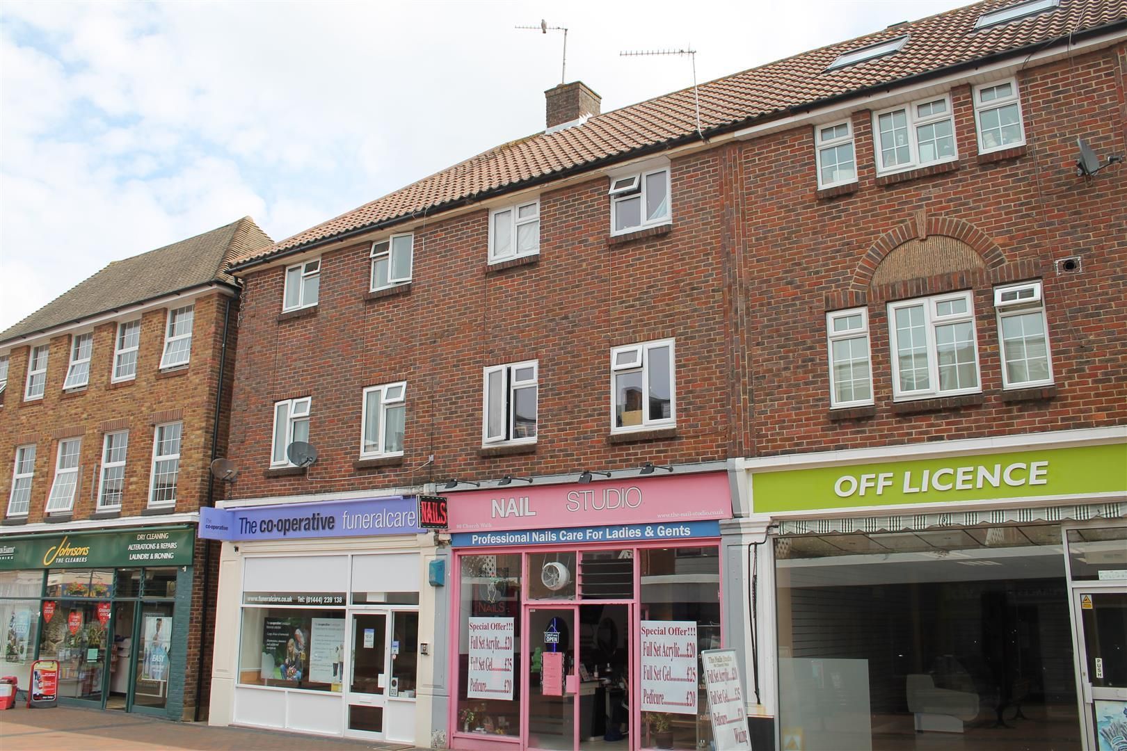 1 bed flat to rent in Church Walk, Burgess Hill, West Sussex RH15 Zoopla