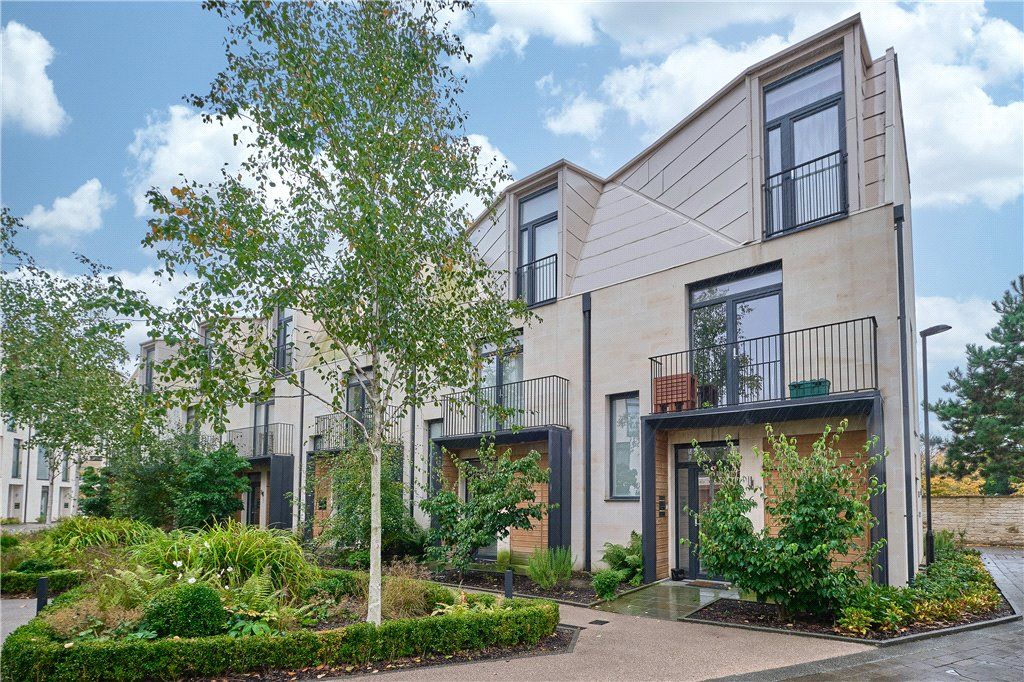 The Mews Victoria Bridge Road Bath BA2  