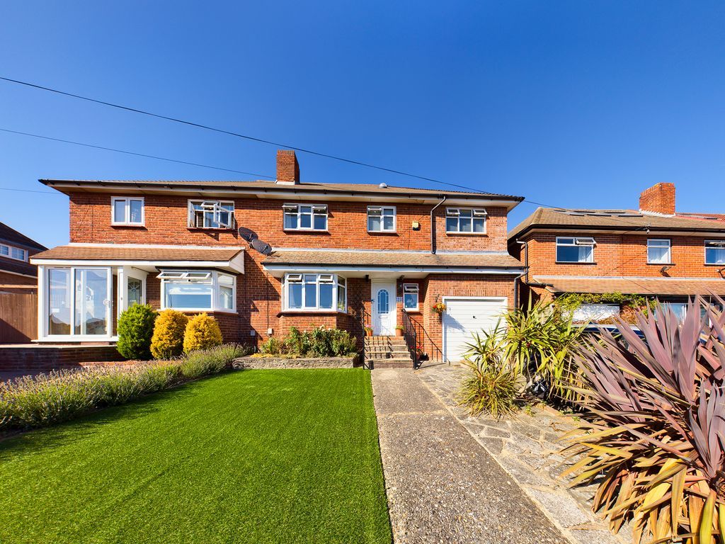 4 bed semidetached house for sale in Faygate Crescent, Bexleyheath DA6 Zoopla