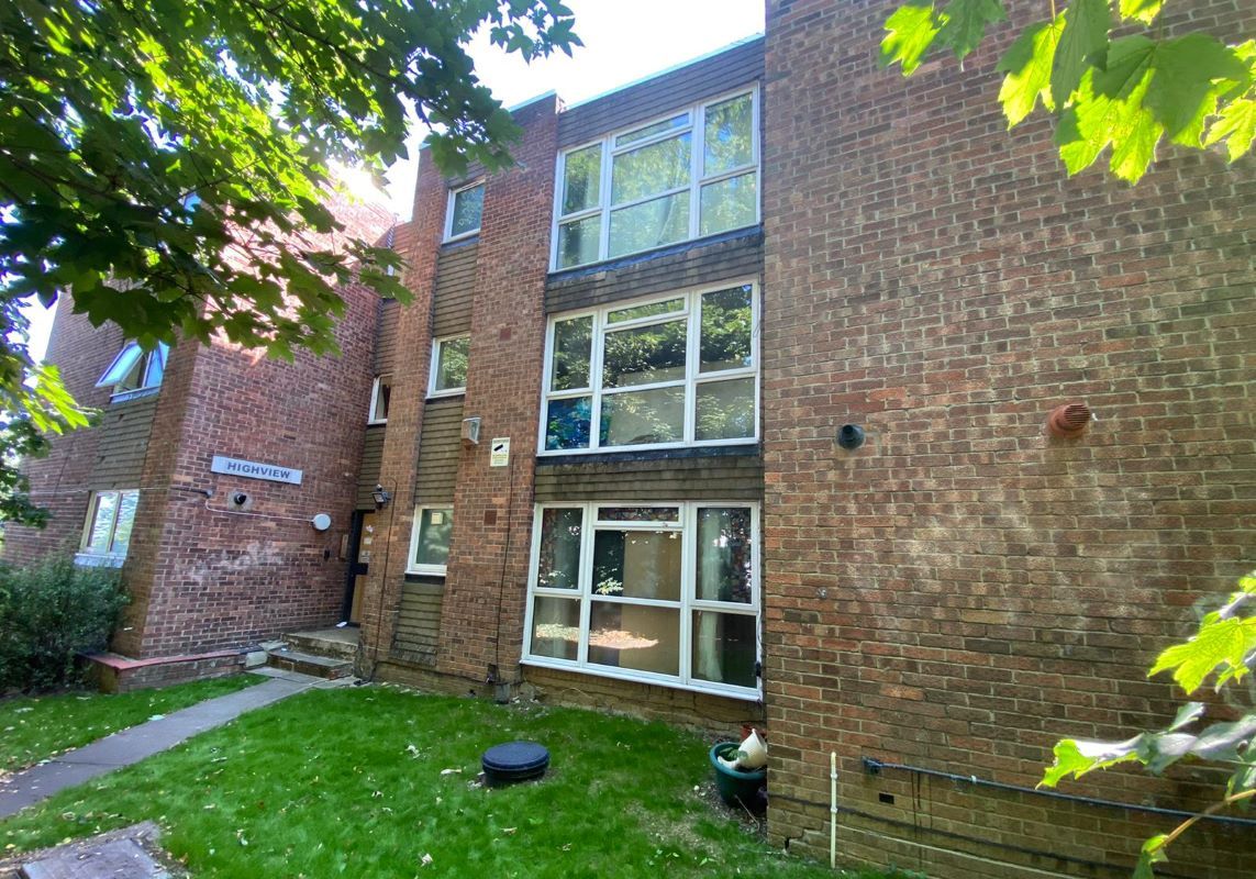 Flat 17 Highview, 75 Eglinton Hill, Plumstead, London SE18  