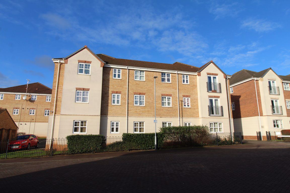 2 bed flat to rent in Greenwood Gardens, Bilborough, Nottingham NG8