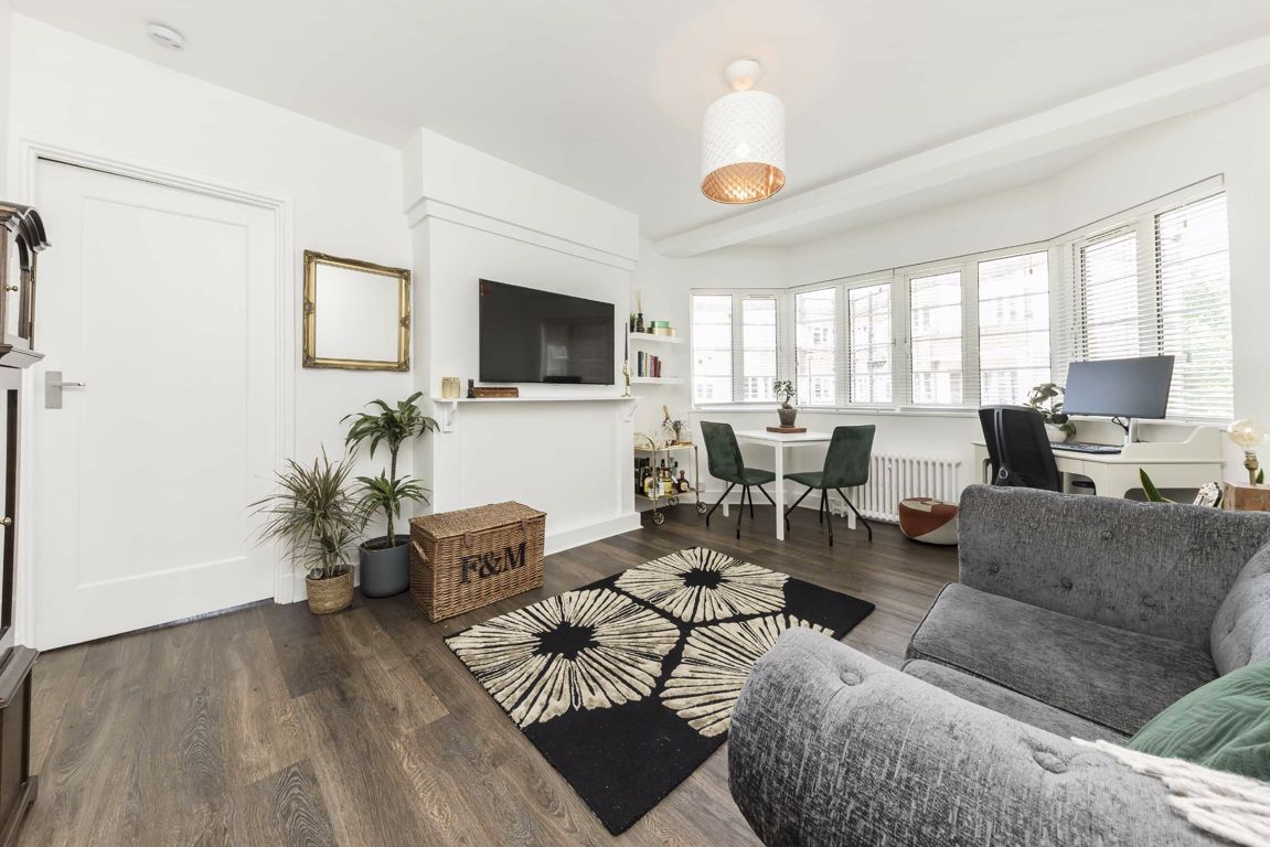 1 bed flat for sale in Chiswick Village, London W4 Zoopla