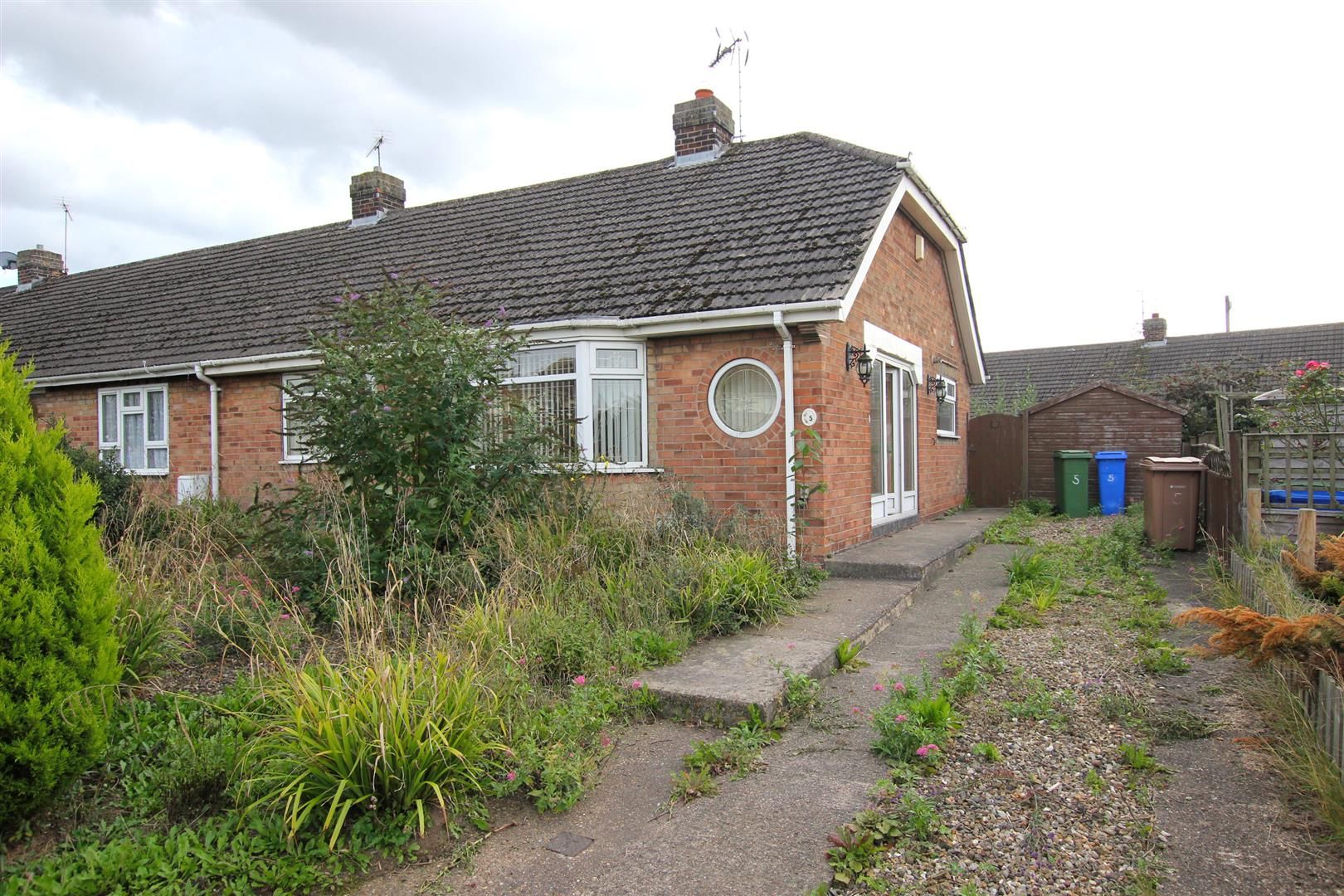 1 bed semidetached bungalow for sale in Langdale Villas, Skirlaugh