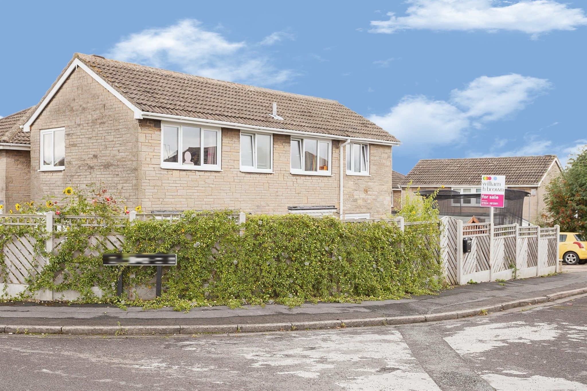 4 bed detached house for sale in Morrell Crescent, Wrenthorpe, Wakefield WF2 Zoopla