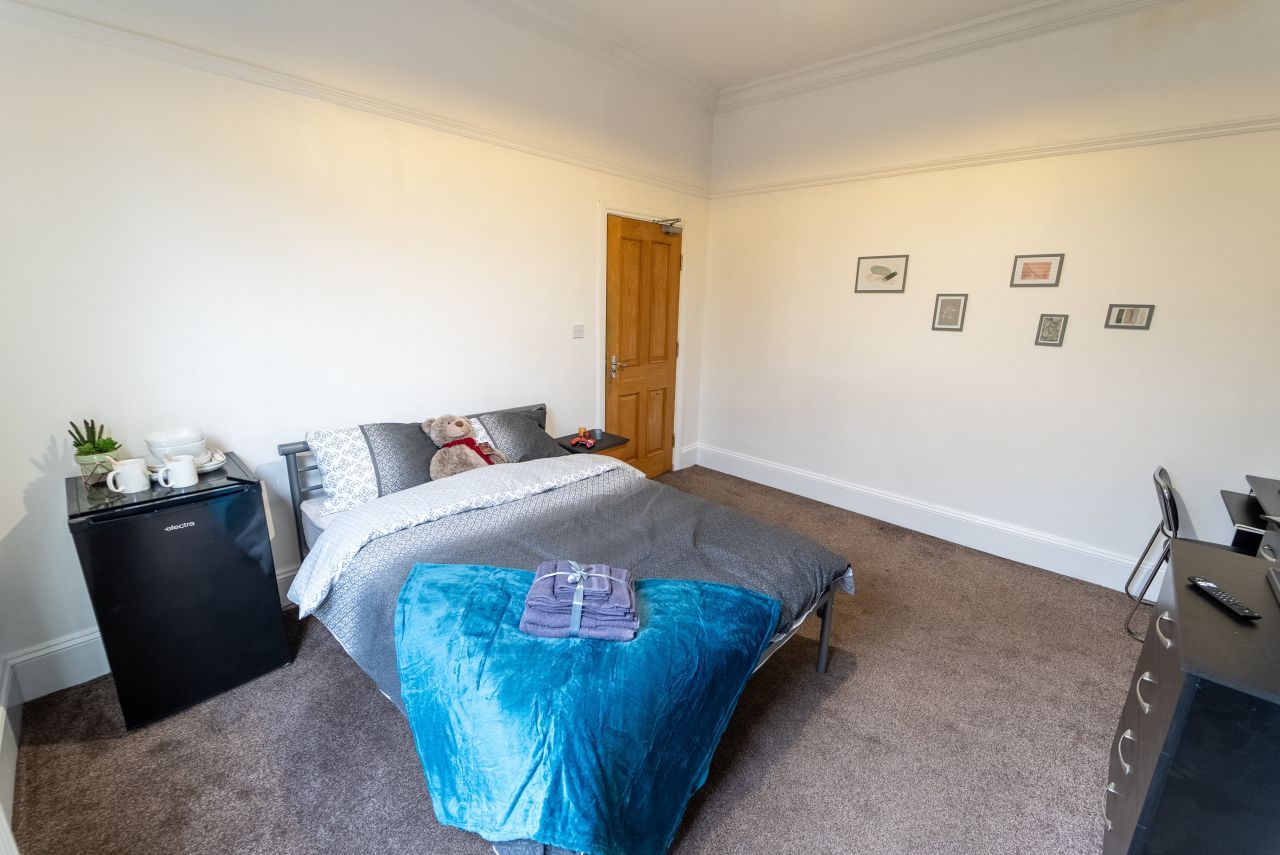 Room to rent in Pershore Road, Birmingham B5 Zoopla