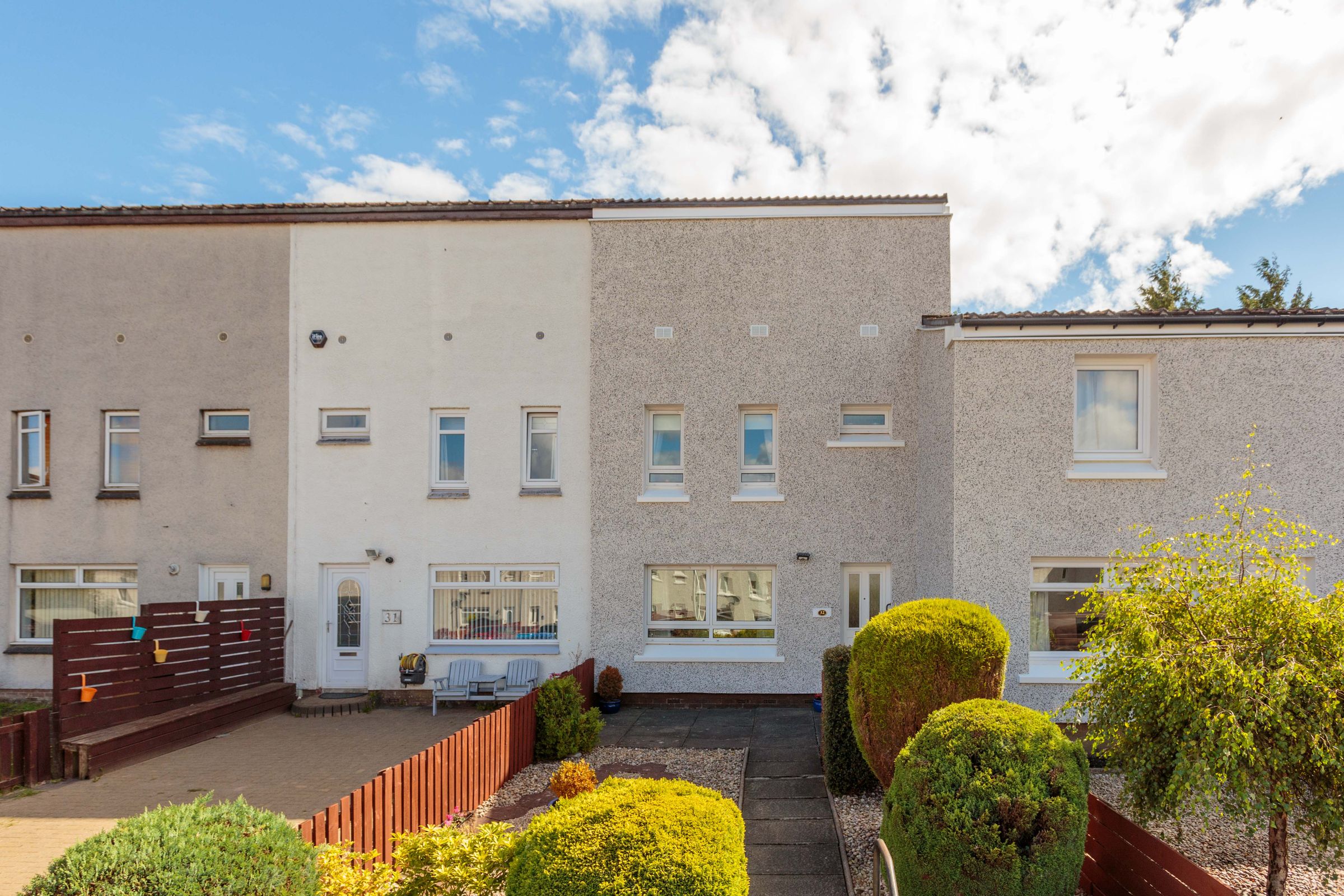 2 bed terraced house for sale in Staunton Rise, Dedridge, Livingston