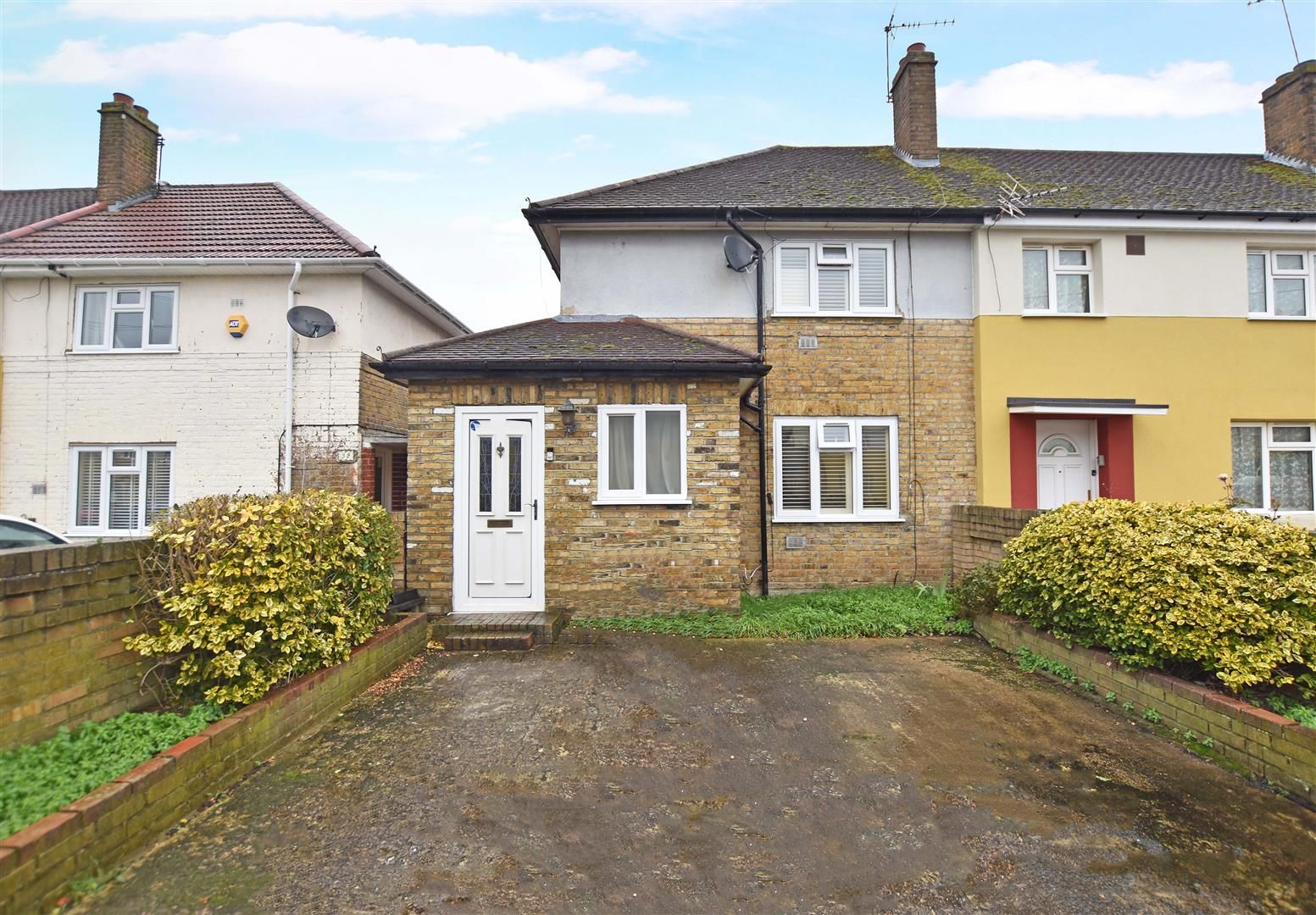 3 bed terraced house for sale in Howard Road, Isleworth TW7 Zoopla