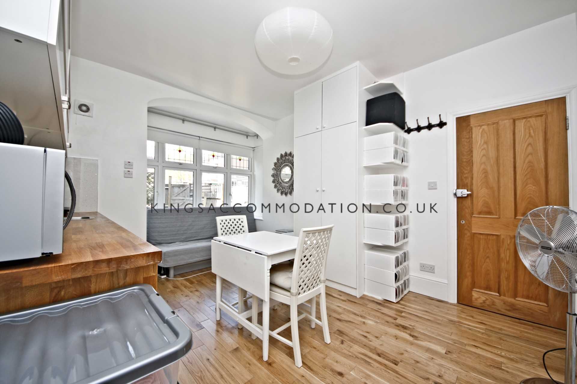 Studio to rent in Ashurst Gardens, Tulse Hill SW2 Zoopla