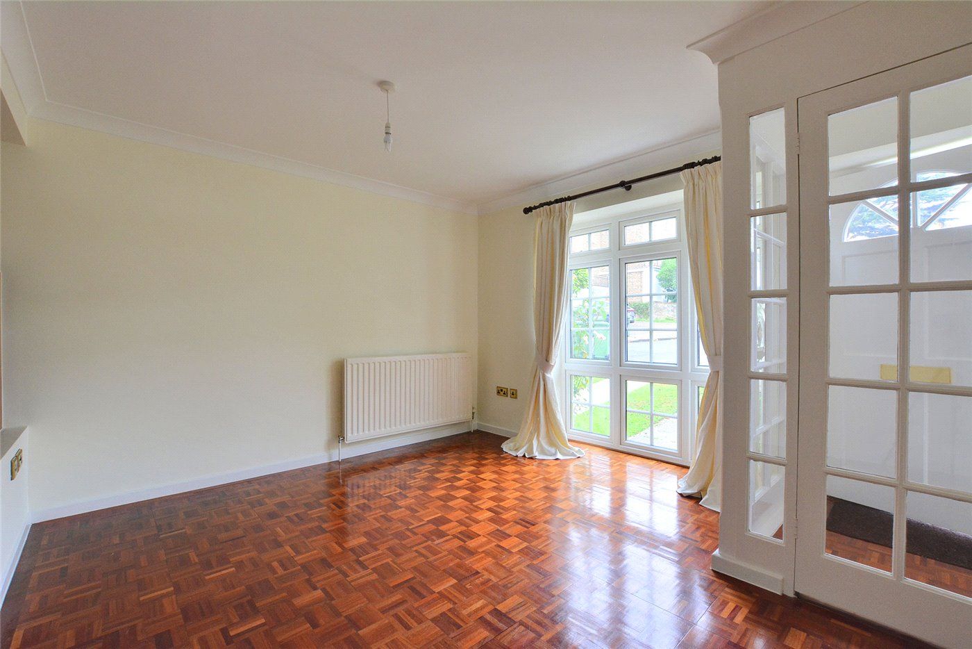 3 bed town house to rent in Kenilworth Gardens, London SE18 Zoopla
