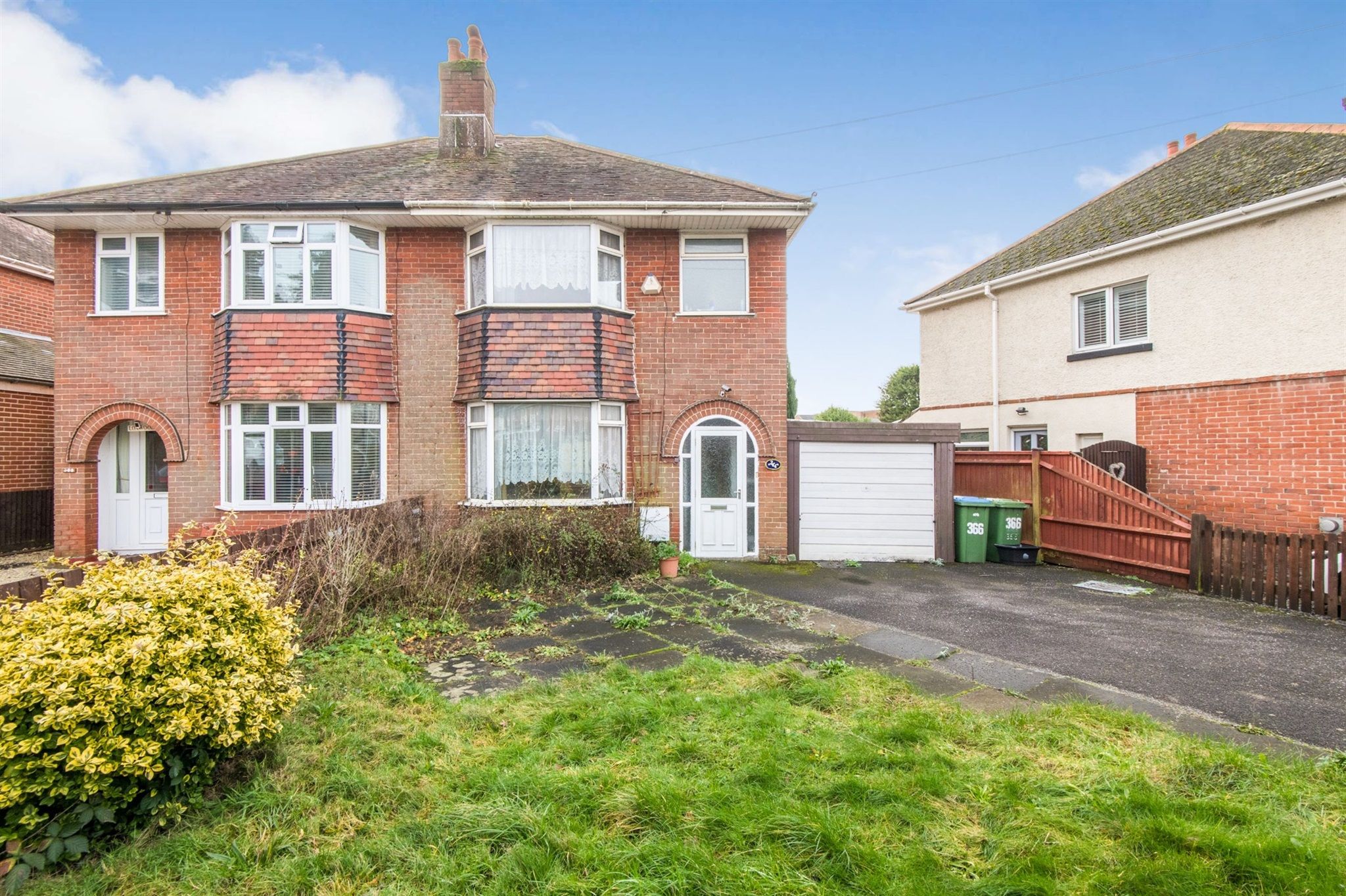 3 bed semidetached house for sale in Portsmouth Road, Sholing