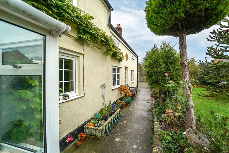 4 bed cottage for sale in Ebdon Road, WestonSuperMare BS22 Zoopla