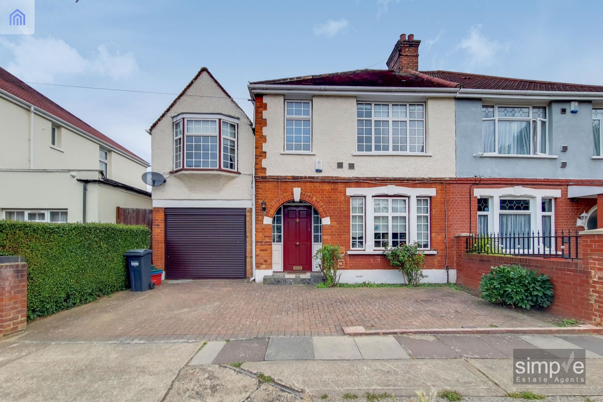 5 bed semidetached house for sale in Inwood Avenue, Hounslow TW3 Zoopla