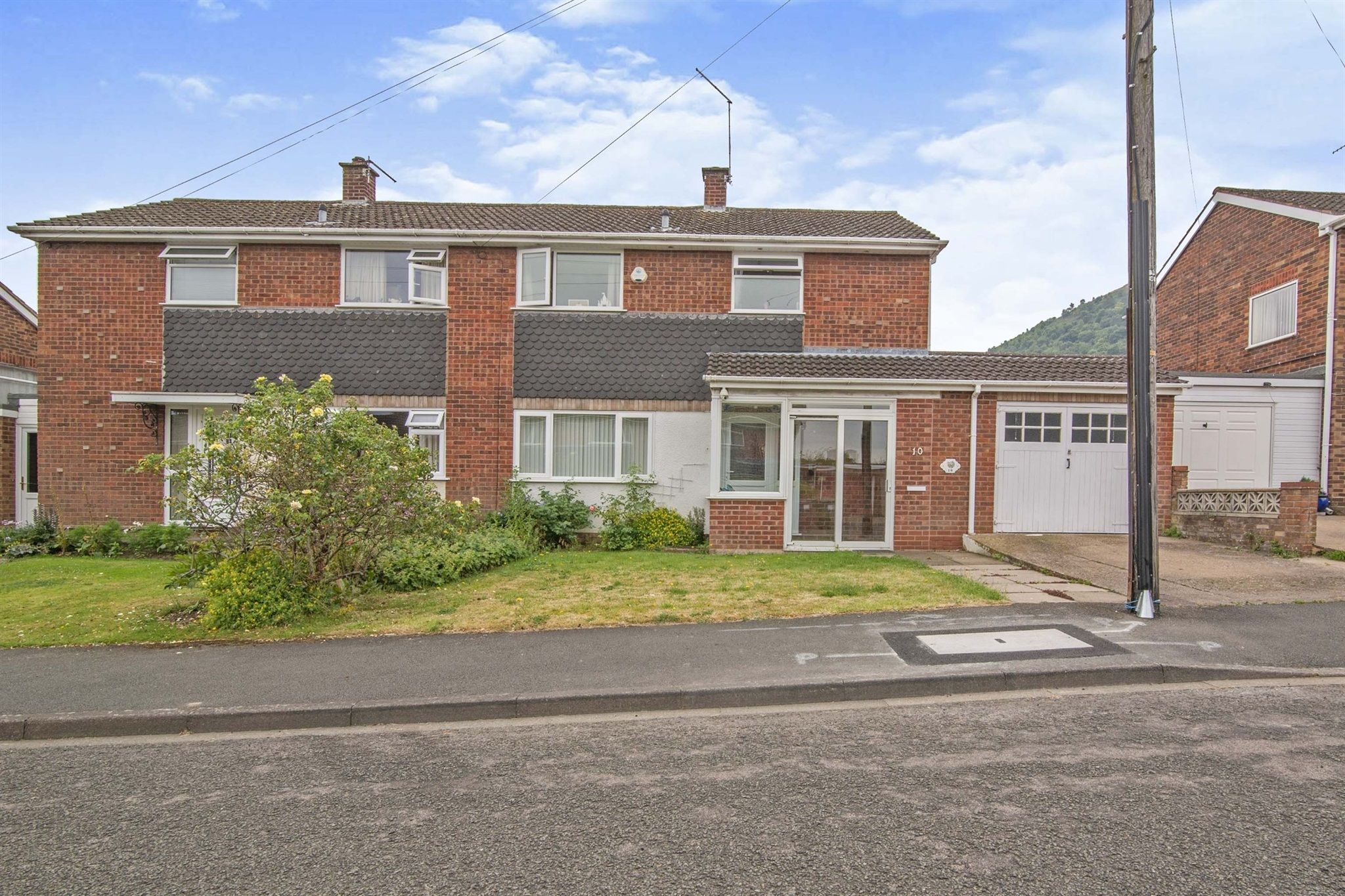 3 bed semidetached house for sale in Grafton Close, Malvern WR14 Zoopla