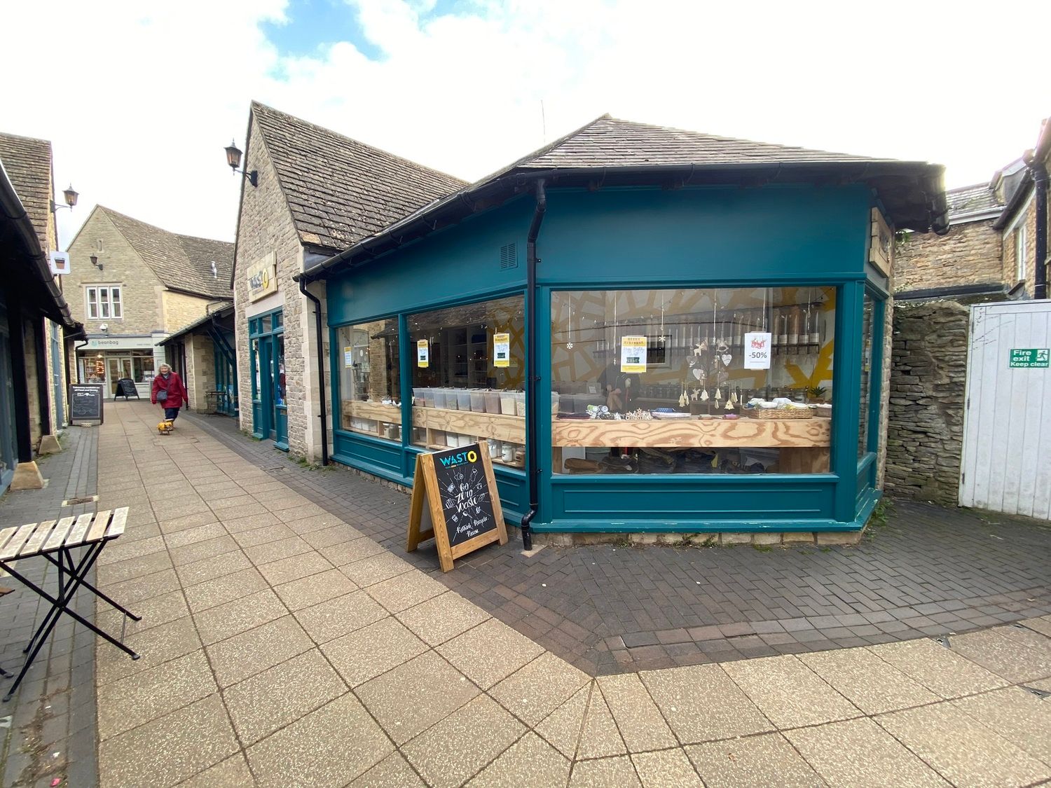 Retail premises to let in Wesley Walk, Witney OX28 Zoopla