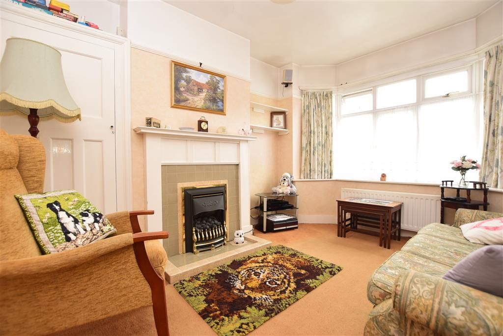 Knighton Road, Redhill, Surrey RH1  