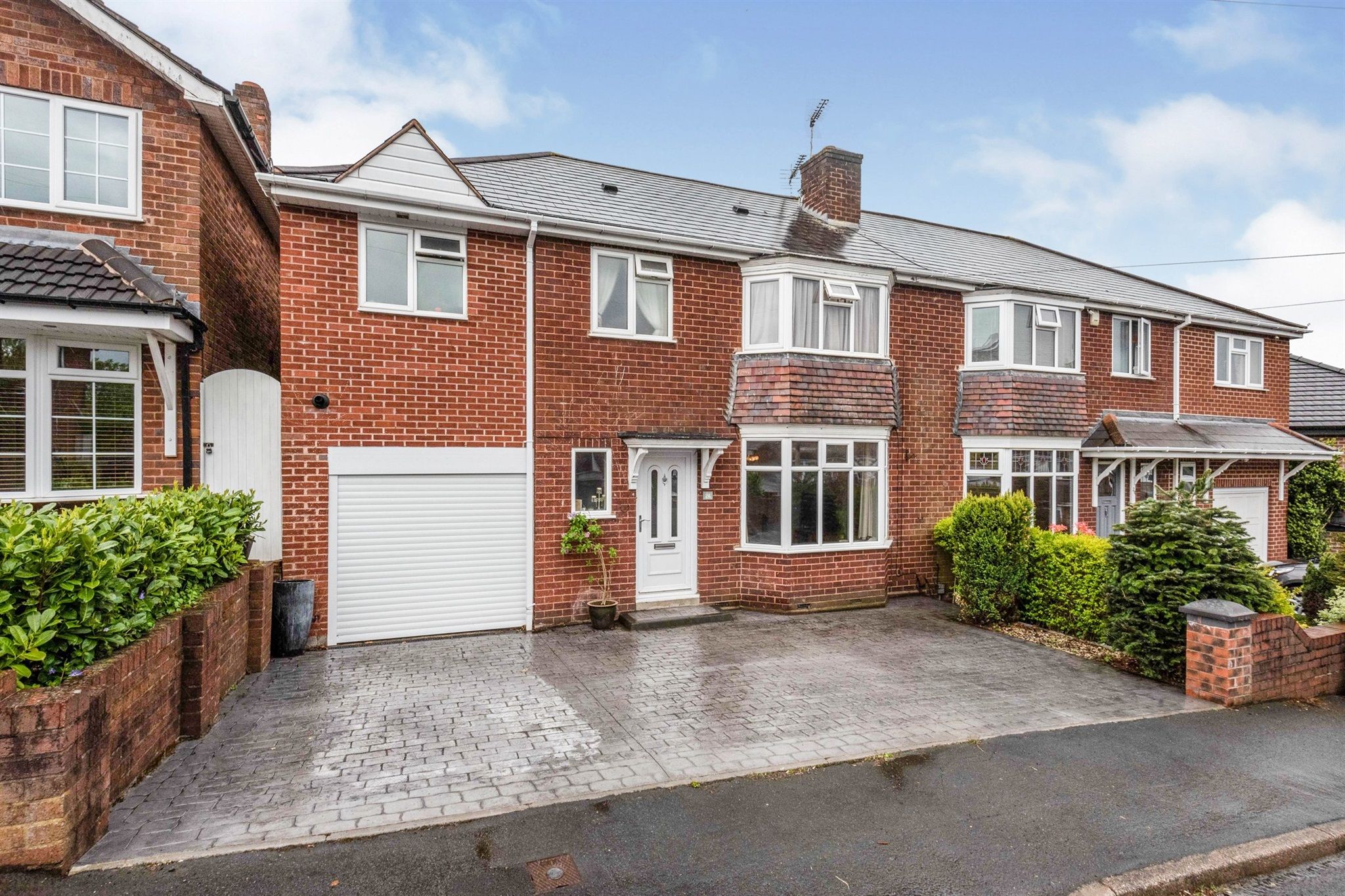 5 bed semidetached house for sale in High Haden Crescent, Haden Hill