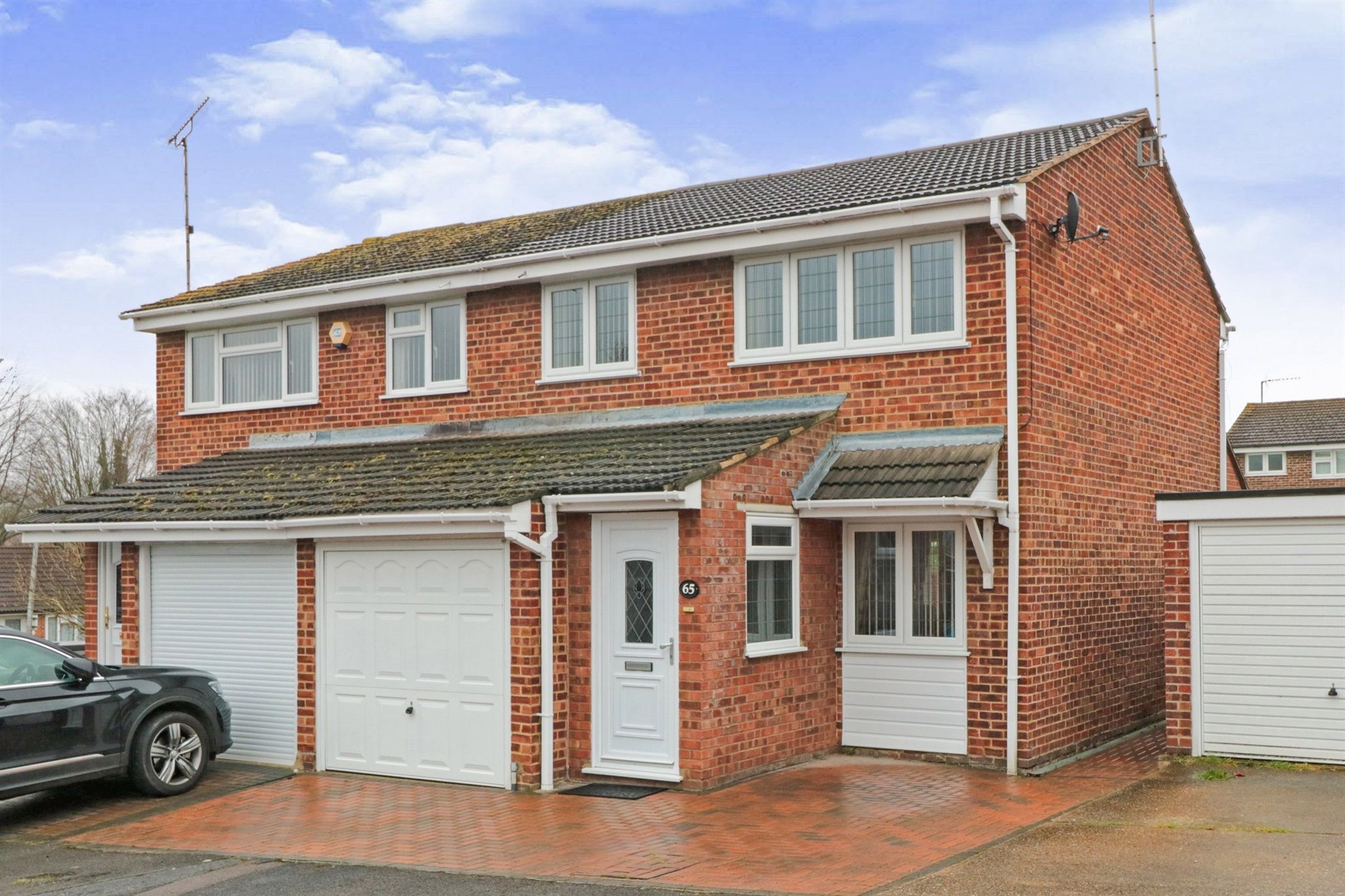 3 bed semidetached house for sale in Hyde Mead, Nazeing, Waltham Abbey