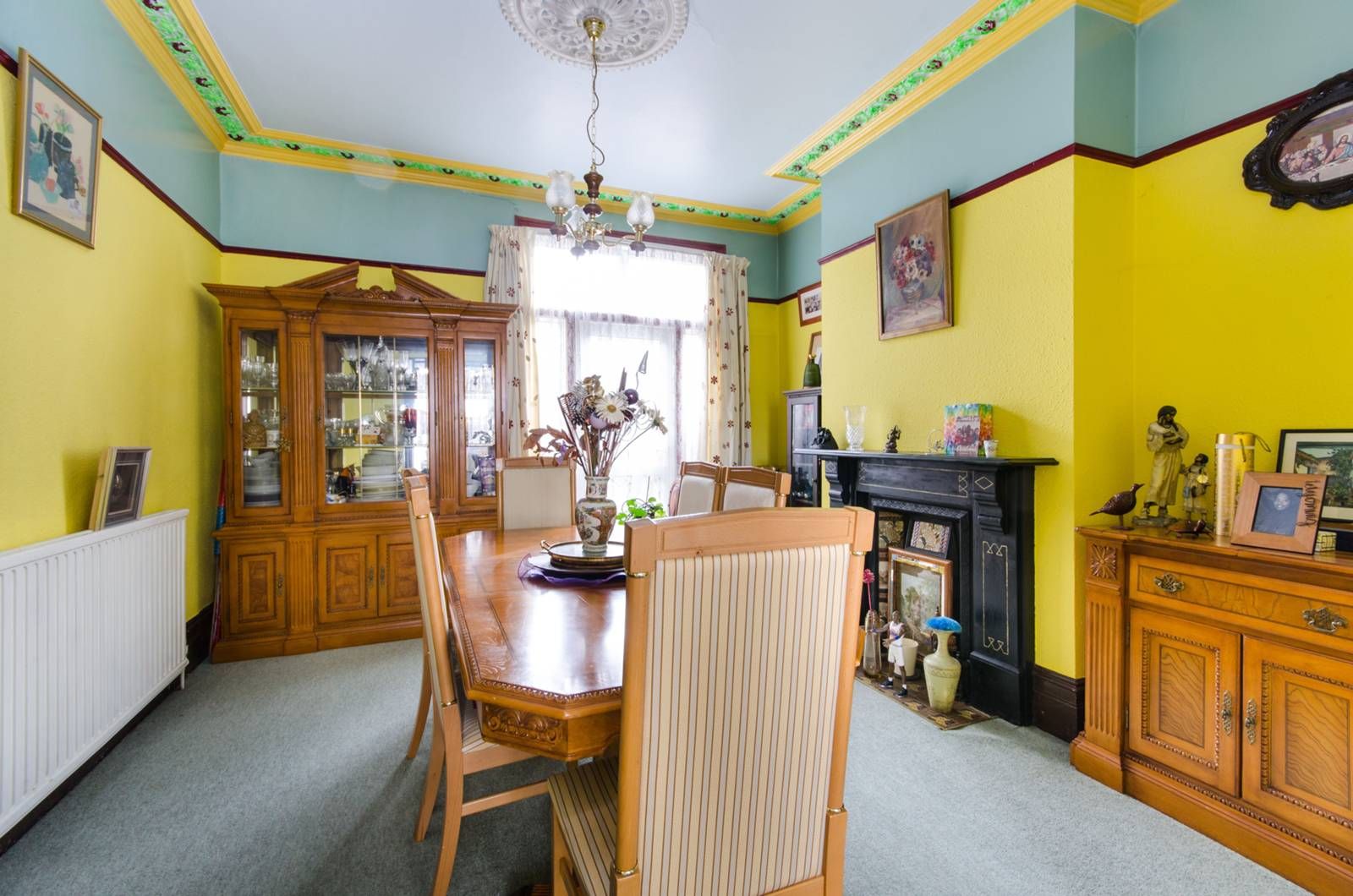 Lansdowne Road, Neasden, London NW10  