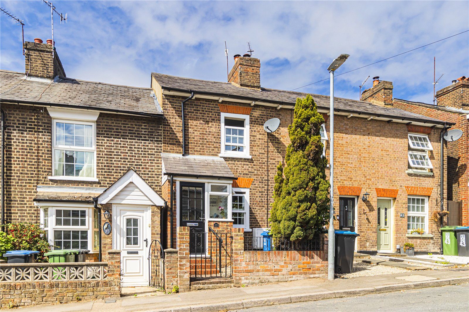 2 bed terraced house for sale in Puller Road, Hemel Hempstead