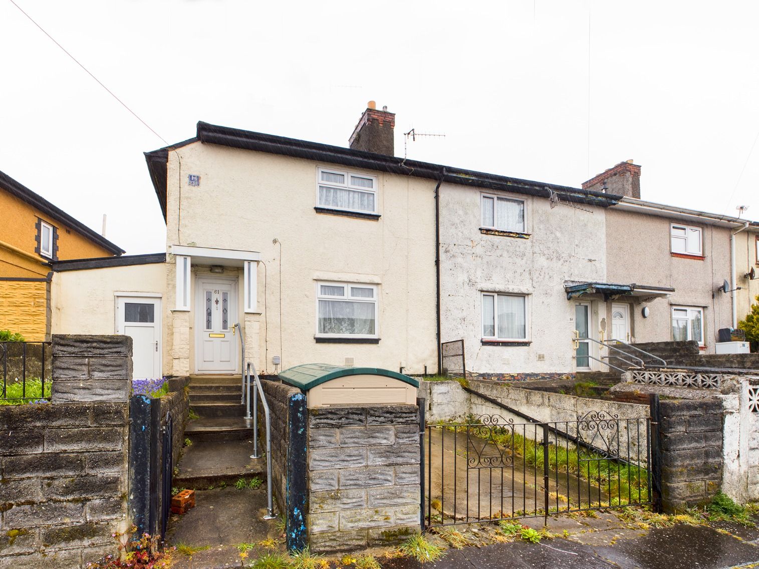 3 bed end terrace house for sale in Merlin Crescent, Townhill, Swansea