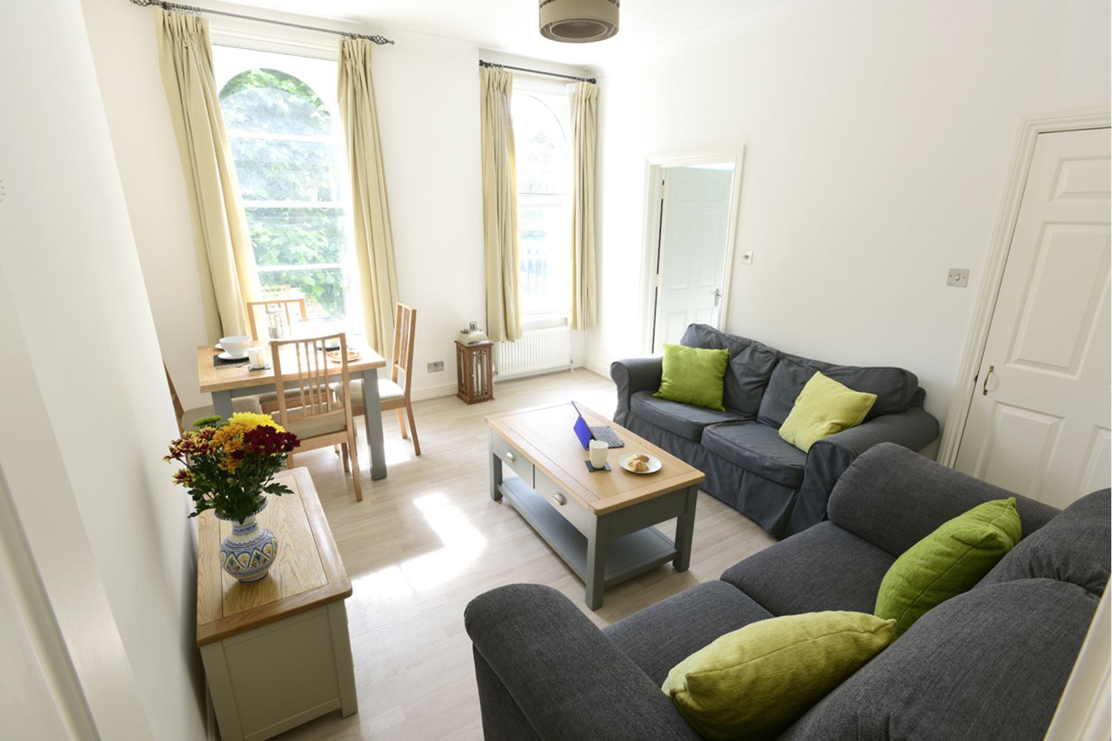 2 bed flat to rent in Oxford Road, London NW6 Zoopla