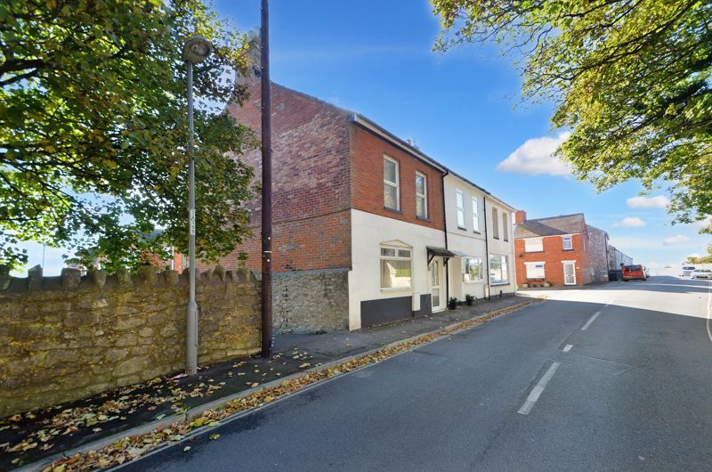 4 bed end terrace house for sale in Grove Road, The Grove, Portland DT5 Zoopla