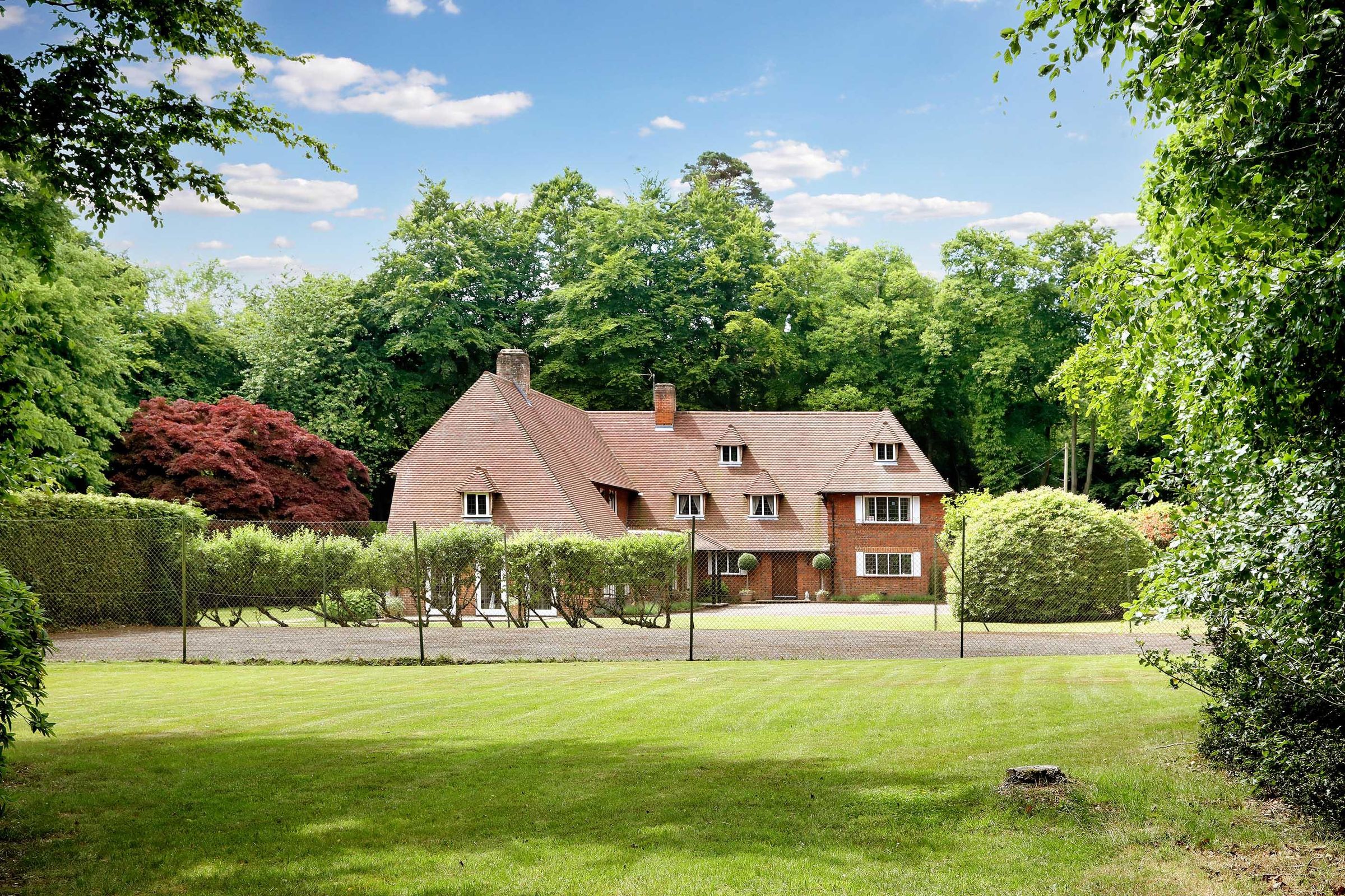 6 bed detached house for sale in Nightingales Lane, Chalfont St Giles
