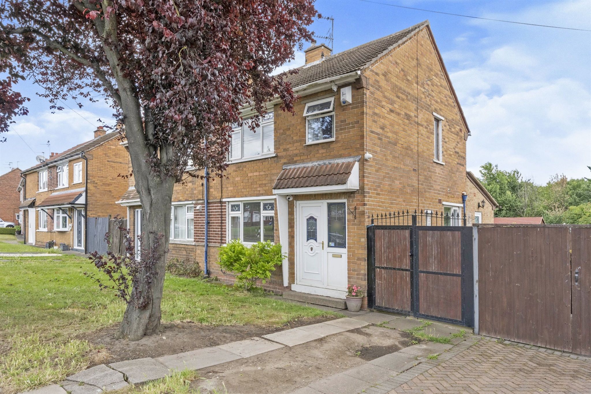3 bed semidetached house for sale in Lords Head Lane, Warmsworth