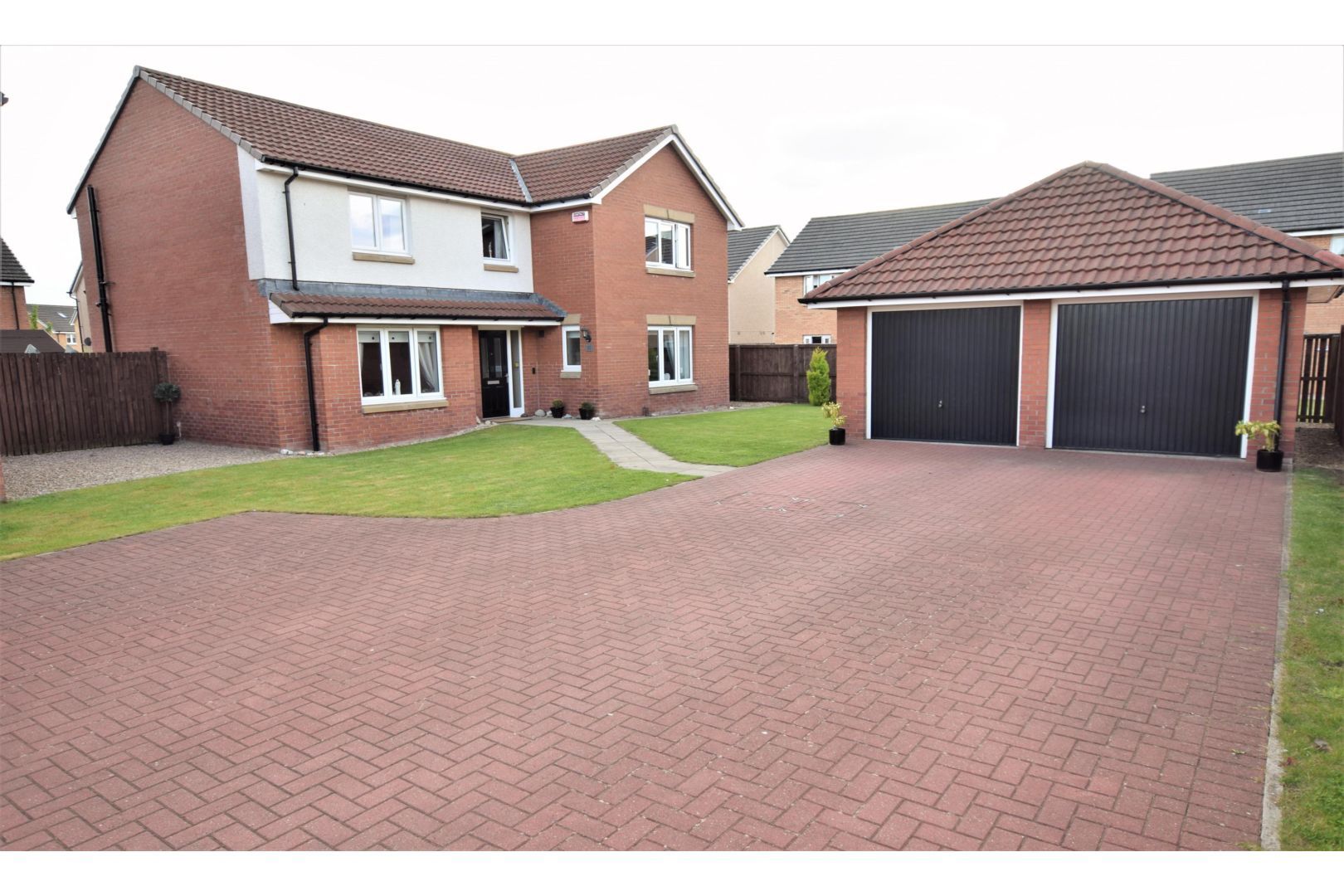 5 bed detached house for sale in Trinity Gardens, Airdrie ML6 Zoopla