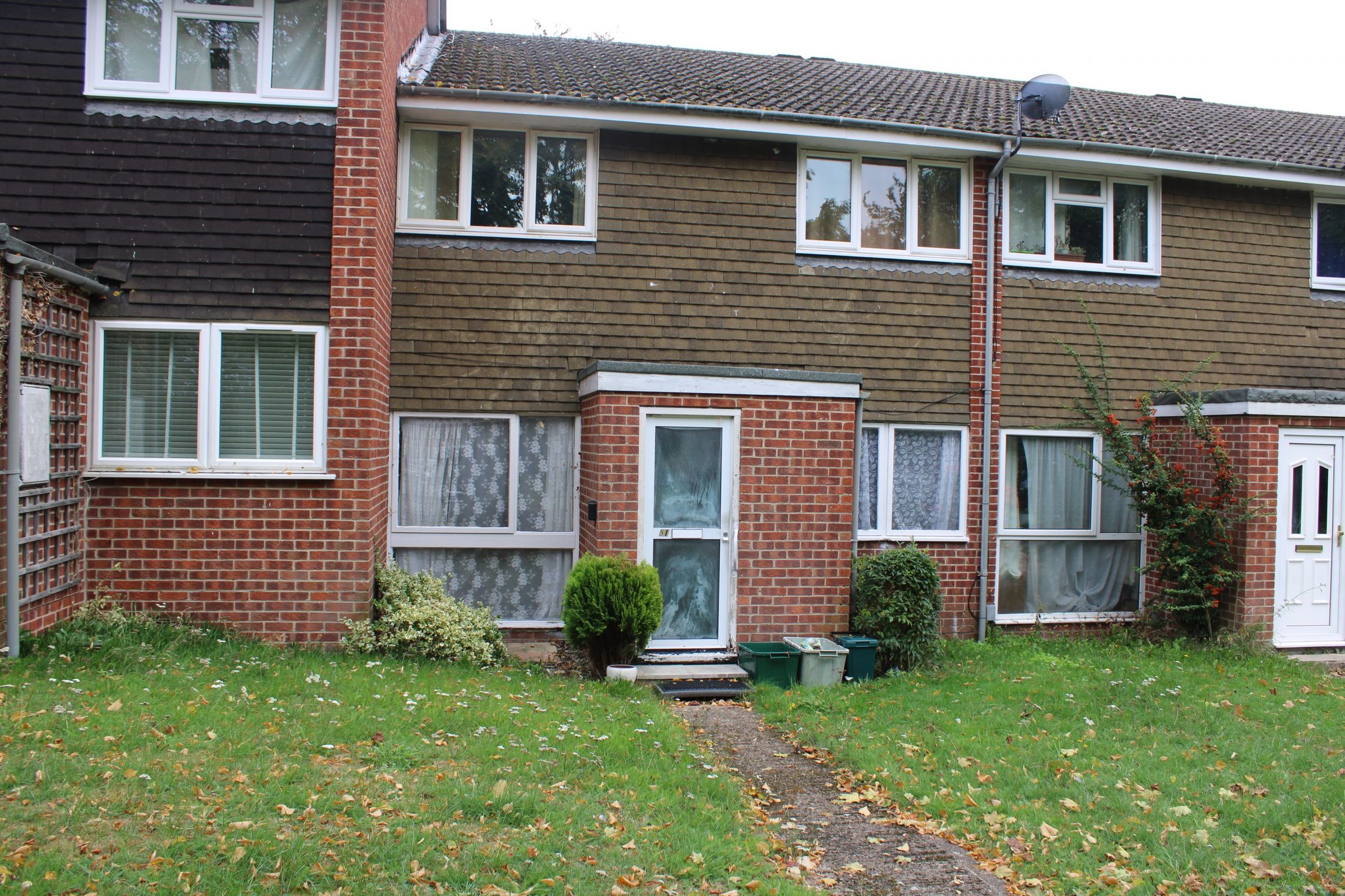 2 bed for sale in Redfield Court, Newbury RG14 Zoopla