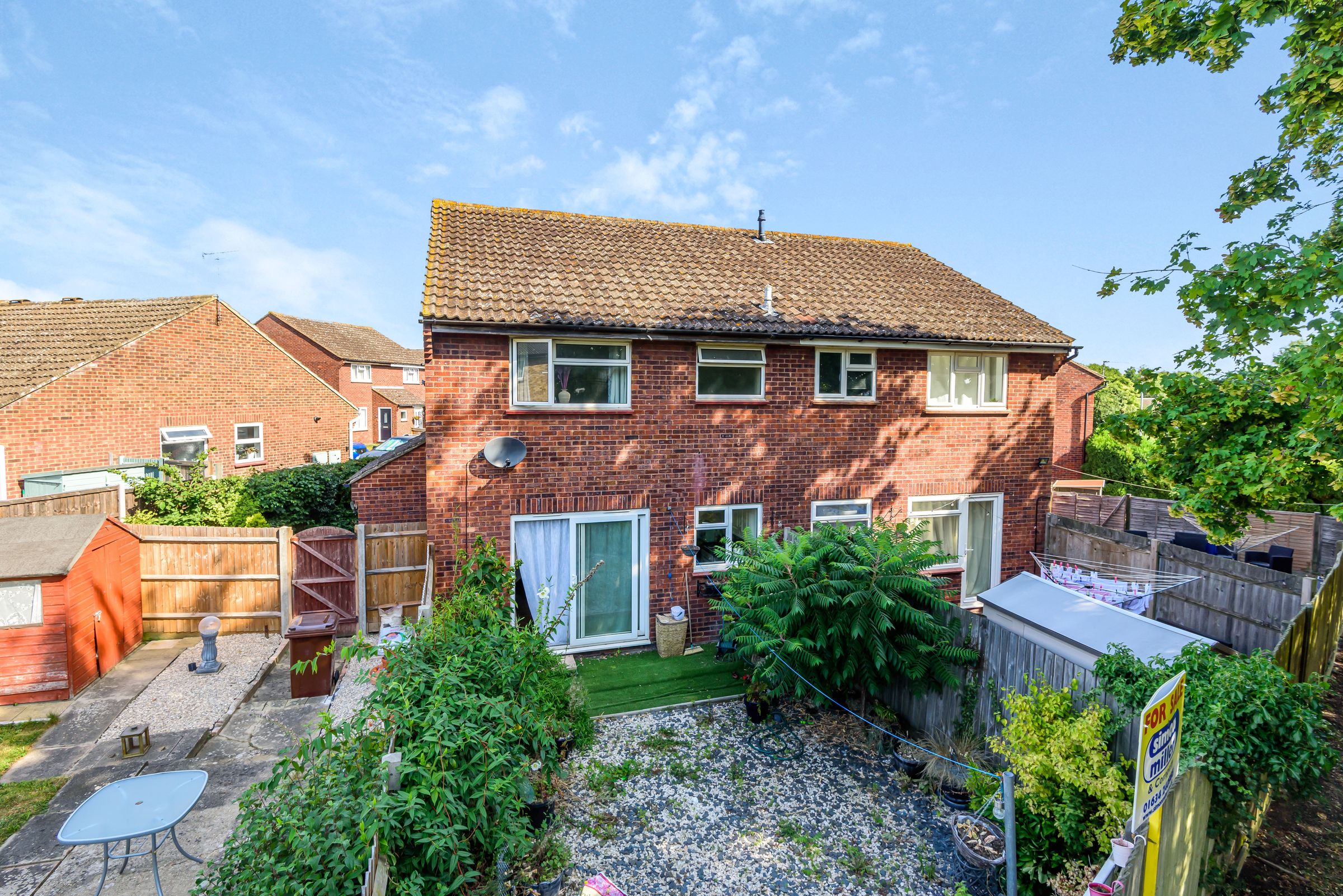 1 bed semidetached house for sale in Midsummer Road, Snodland ME6 Zoopla