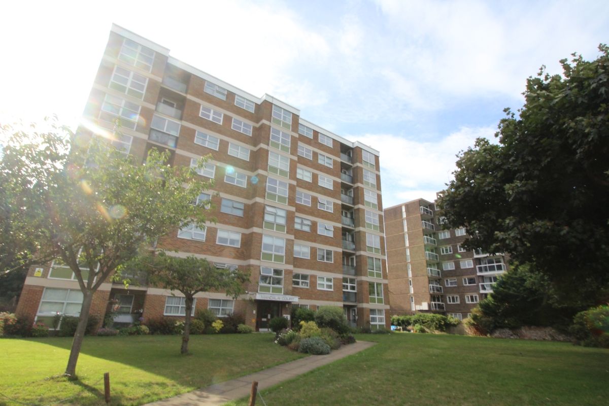 2 bed flat to rent in London Road, Patcham, Brighton BN1 Zoopla