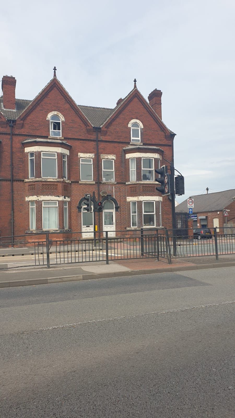 17 bed flat for sale in Balby Road, Doncaster DN4 Zoopla