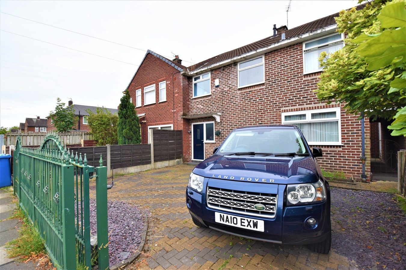 3 bed property for sale in Tavistock Road, Sale M33 Zoopla