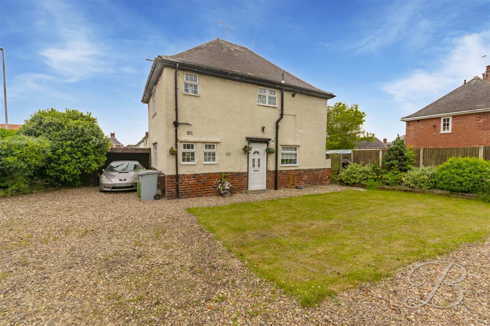 3 bed end terrace house for sale in Fourth Avenue, Edwinstowe