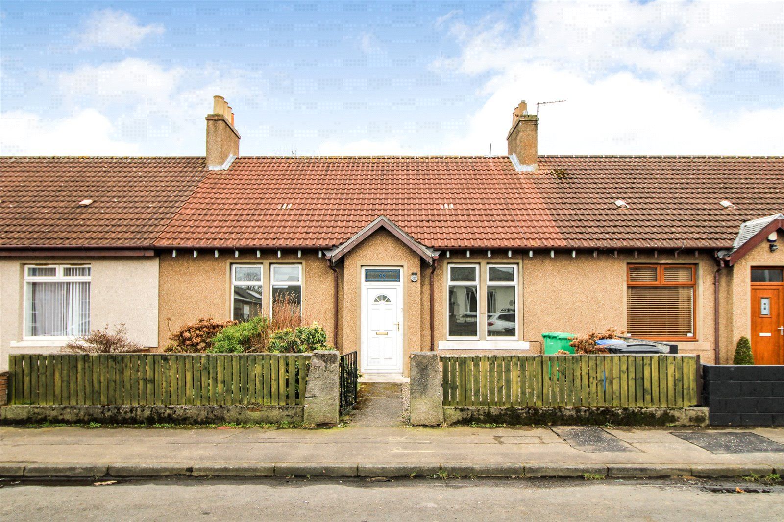 2 bed bungalow to rent in Barncraig Street, Buckhaven, Leven KY8 Zoopla